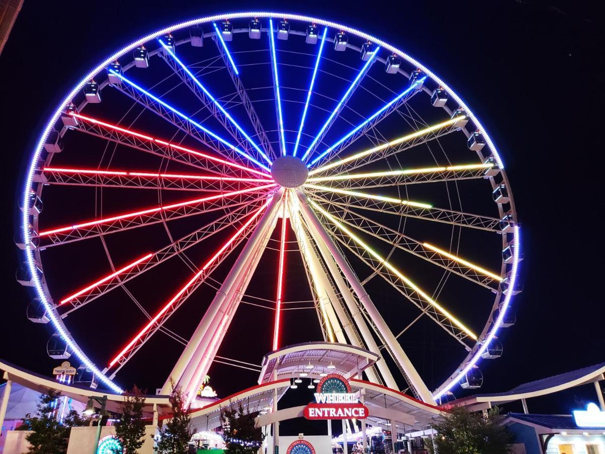 Forever Yours, Hot Tub, 1089 Of Free Attraction Tickets For Each Paid Day, Dollywood And More Pigeon Forge Eksteriør billede
